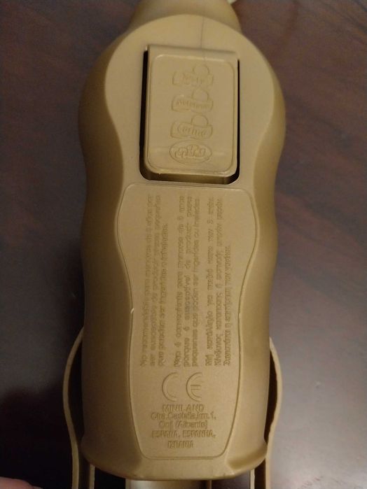 Porta Tazos dourado, Yu Gi Oh, Matutano, em muito bom estado