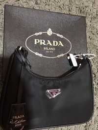 Bolsa Prada re edition 2005