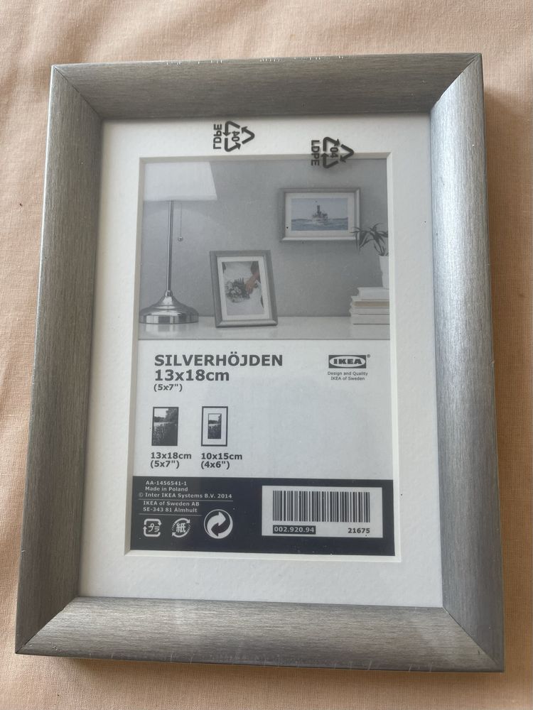Moldura IKEA Nova