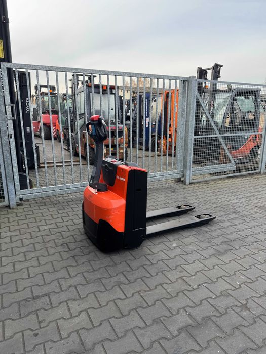 Paleciak elektryczny Toyota BT LWE160 Li-On duży wybór