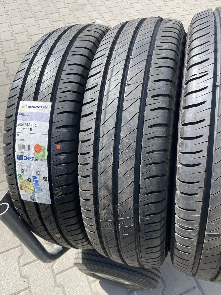 4xMichelin Agilis 3 205/75R16C 2025Rok