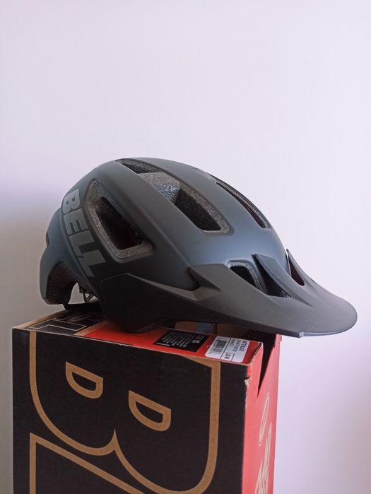 Kask rowerowy MTB Bell Nomad 2 czarny w rozm. S/M 52-57cm