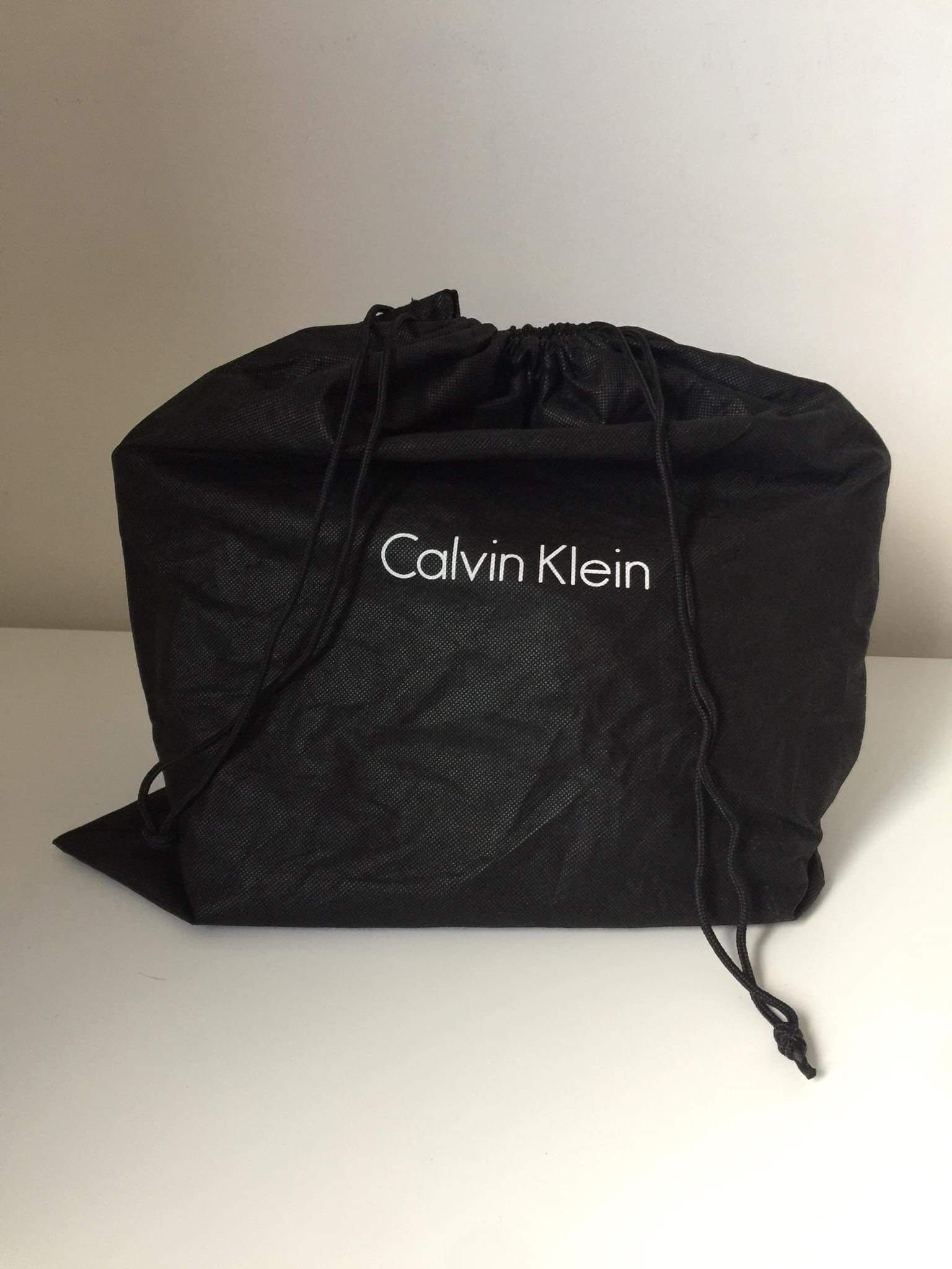 Calvin Klein granatowa torebka