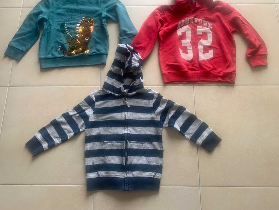 5x Hoodies | Sweatshirt | Camisolas de Rapaz - 5/6 anos - Lote