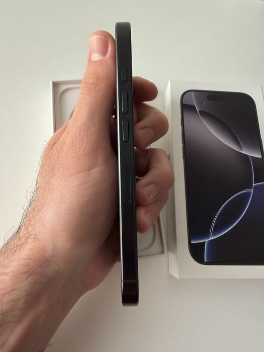 iPhone 16 Pro 128GB + Capa de Pele (Oferta)