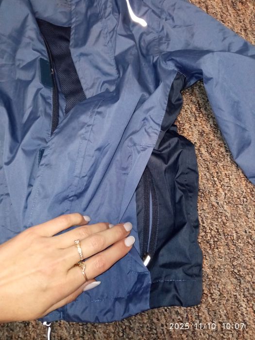 Ветровка на мальчика 110-116