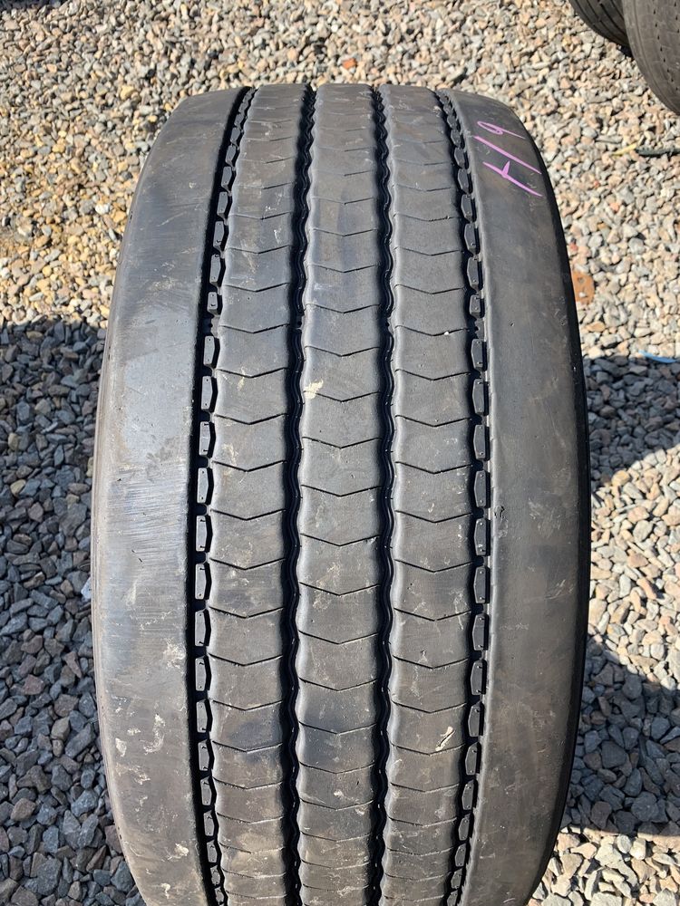 857. Opona 385/55/22,5 Michelin Xmulti F