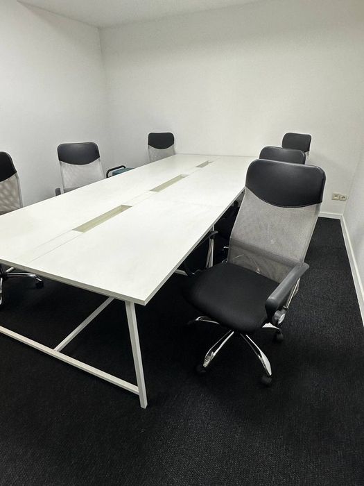 РОЗПРОДАЖ ТЕРМІНОВО,столи лофт,крісла,стільці ісо,тумби,стелажі,полиці