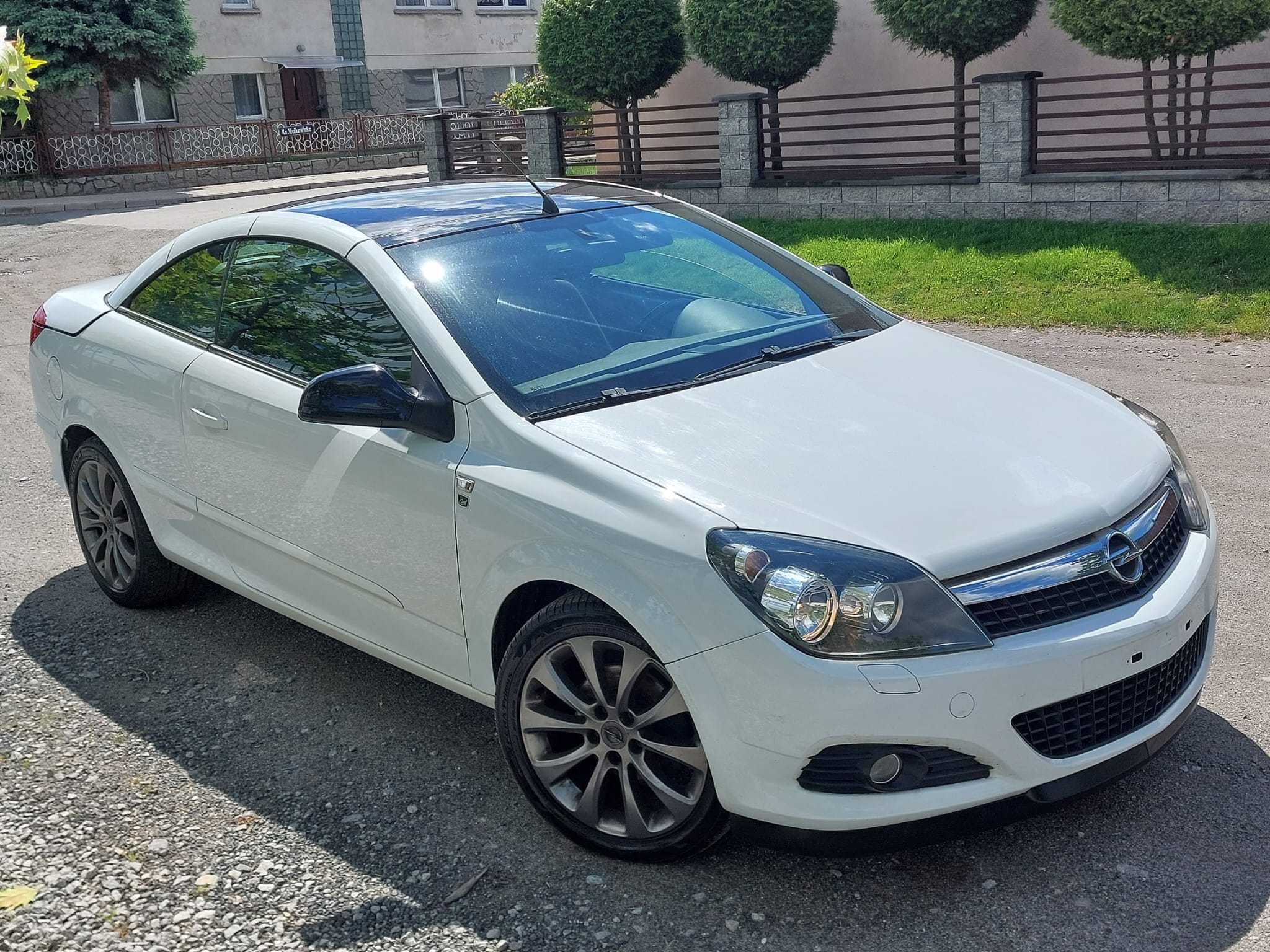 Opel Astra Twintop