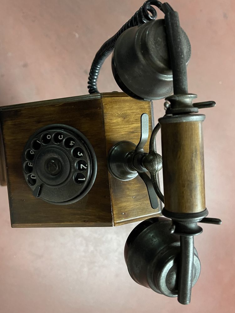Telefone Antigo Pé Alto