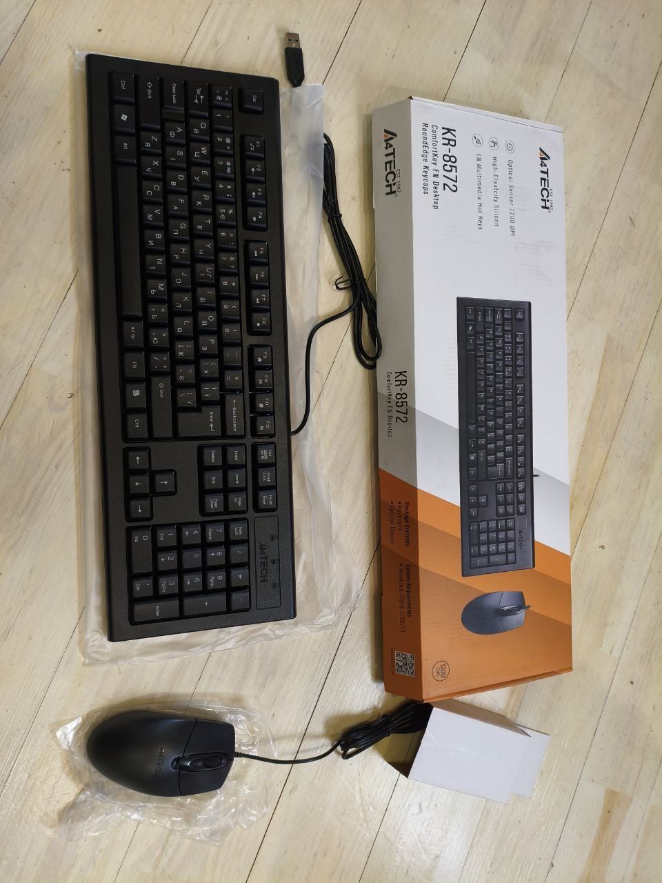 Комплект клавіатура+миша A4Tech KR-8572 новий