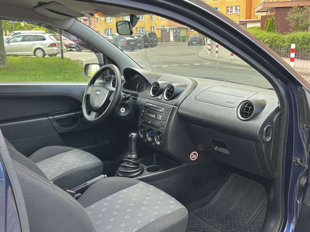 Ford fiesta 1.3 Benzyna 2005r klima