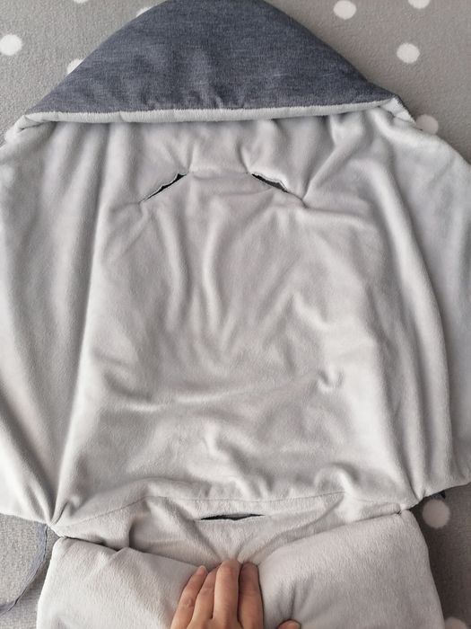 Otulacz śpiworek do fotelika wózka na sanki