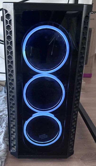 Komputer AMD Ryzen 5 3600, 16 GB RAM, GTX 1660 Ti, 1TB HDD + 256GB SSD