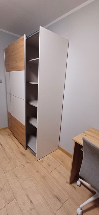 Składanie Skręcanie Montaż mebli z paczki..