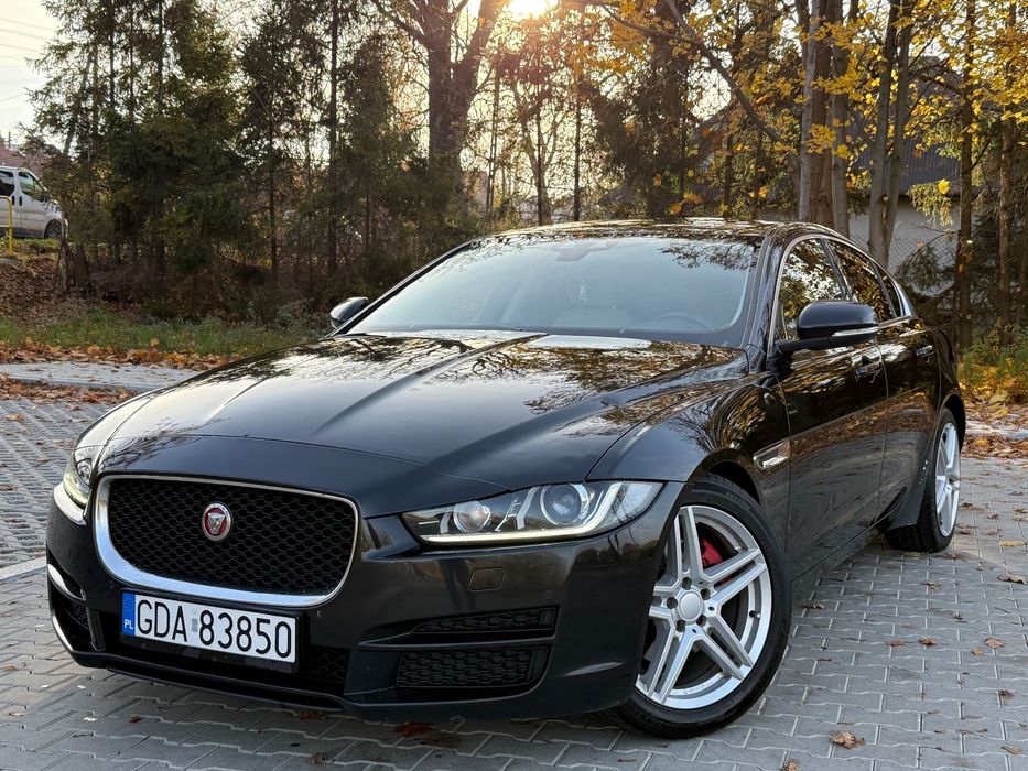 Jaguar XE Sprzedam Jaguar XE/2015/2.0/Diesel/Automat/Klima/Nawi/Okazja!!!