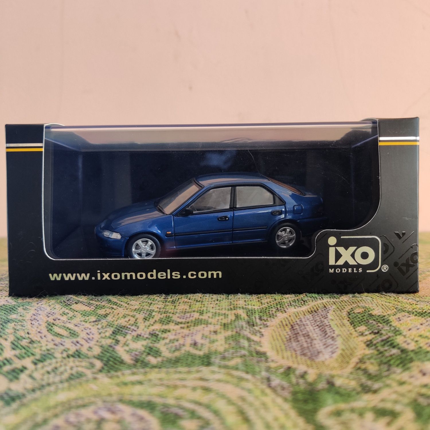 1:43 Honda Civic SiR EG9 1992, MOC177 – IXO