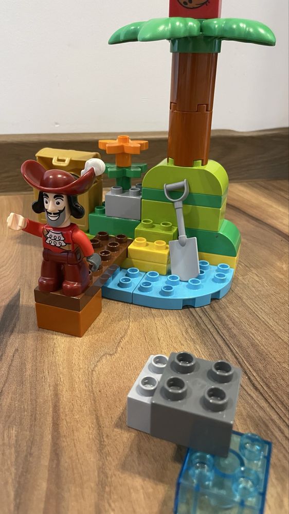 Lego duplo.Statek piracki Jake’a