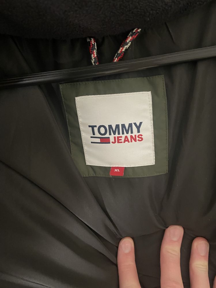 Оригінальна Tommy Hilfiger куртка чоловіча XL пуховик moncker nike