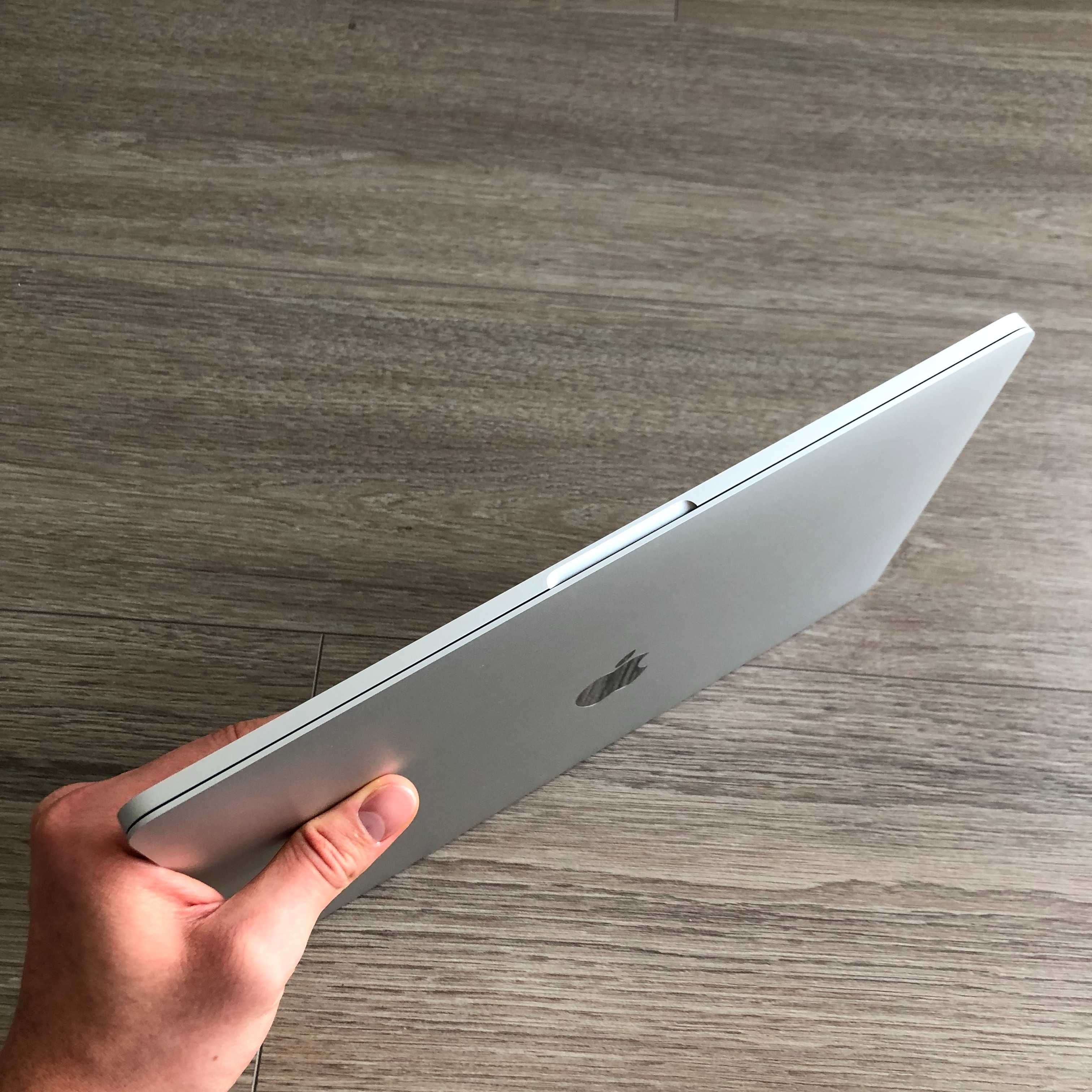 MacBook Pro 13 2017 16/512gb Silver (1637)