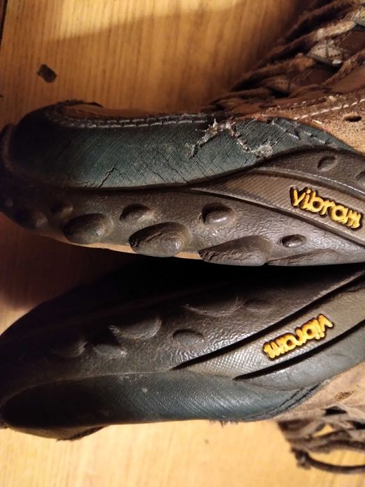 Мужские кожаные  трекинговые кроссовки  merrell / осень-весна