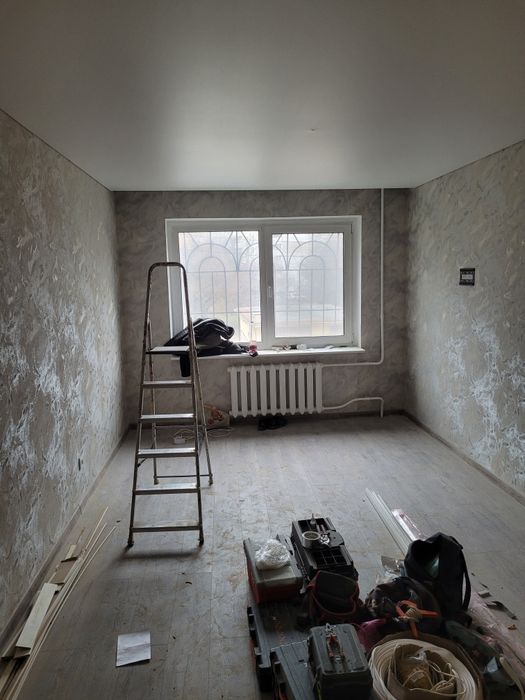 Поклейка обоев, покраска, шпаклёвка,ламинат, ремонт квартир под ключ