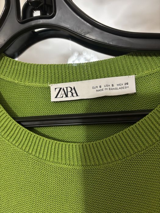 Зелений светр Zara, розмір s.