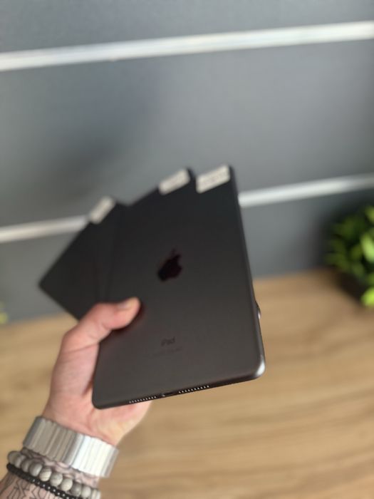 Apple Ipad mini 5 64 gb  Retina ! Оригінал із США ! + LTE