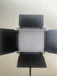 Neewer 530 RGB Luz LED + suporte