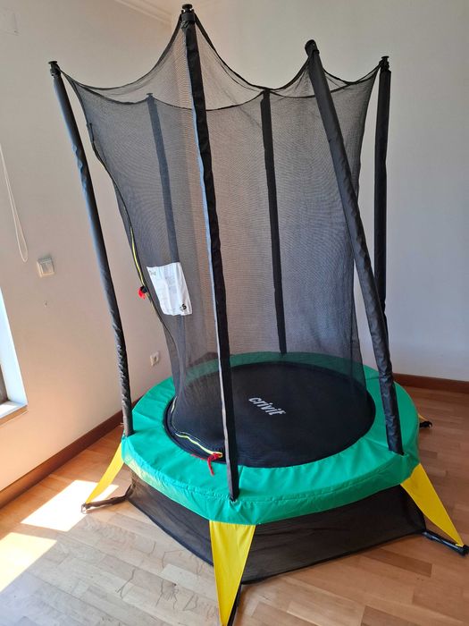 Brinquedos como novos criança