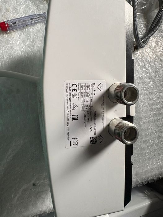 Stiebel Eltron Miniogrzewacz przepływowy do wody EIL 4 Plus 4,4kW