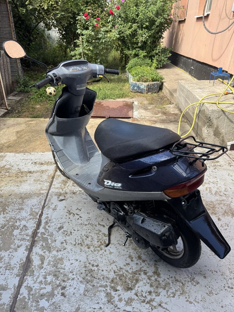 Скутер Honda dio af 27