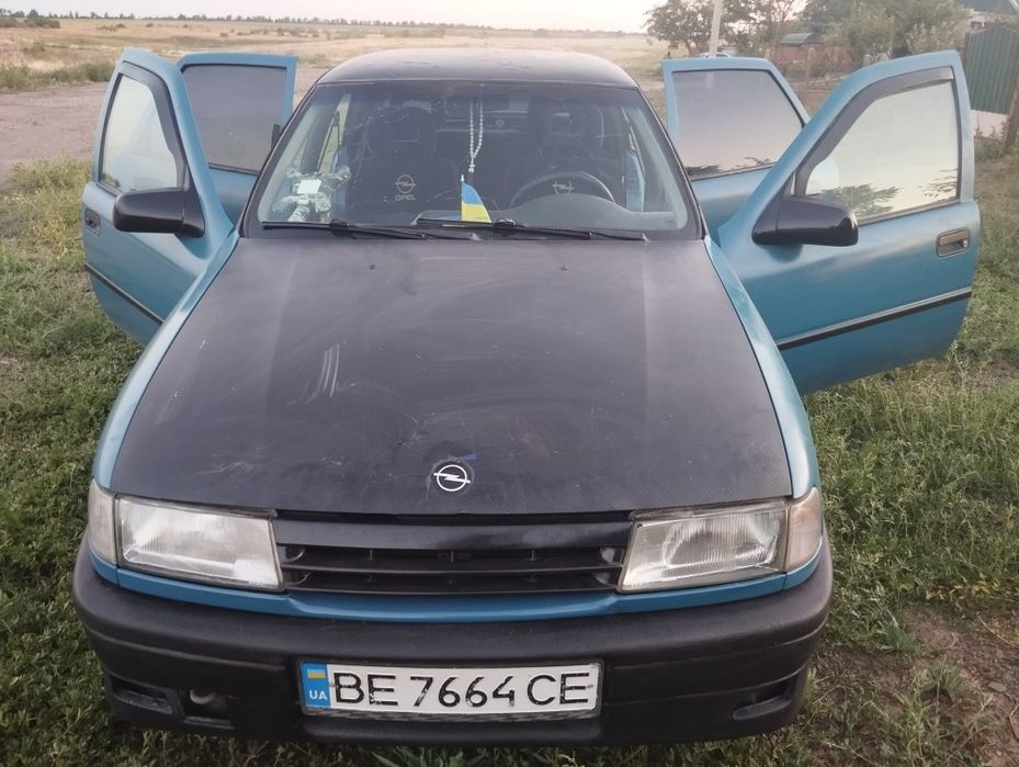 Продам Опель вектра А