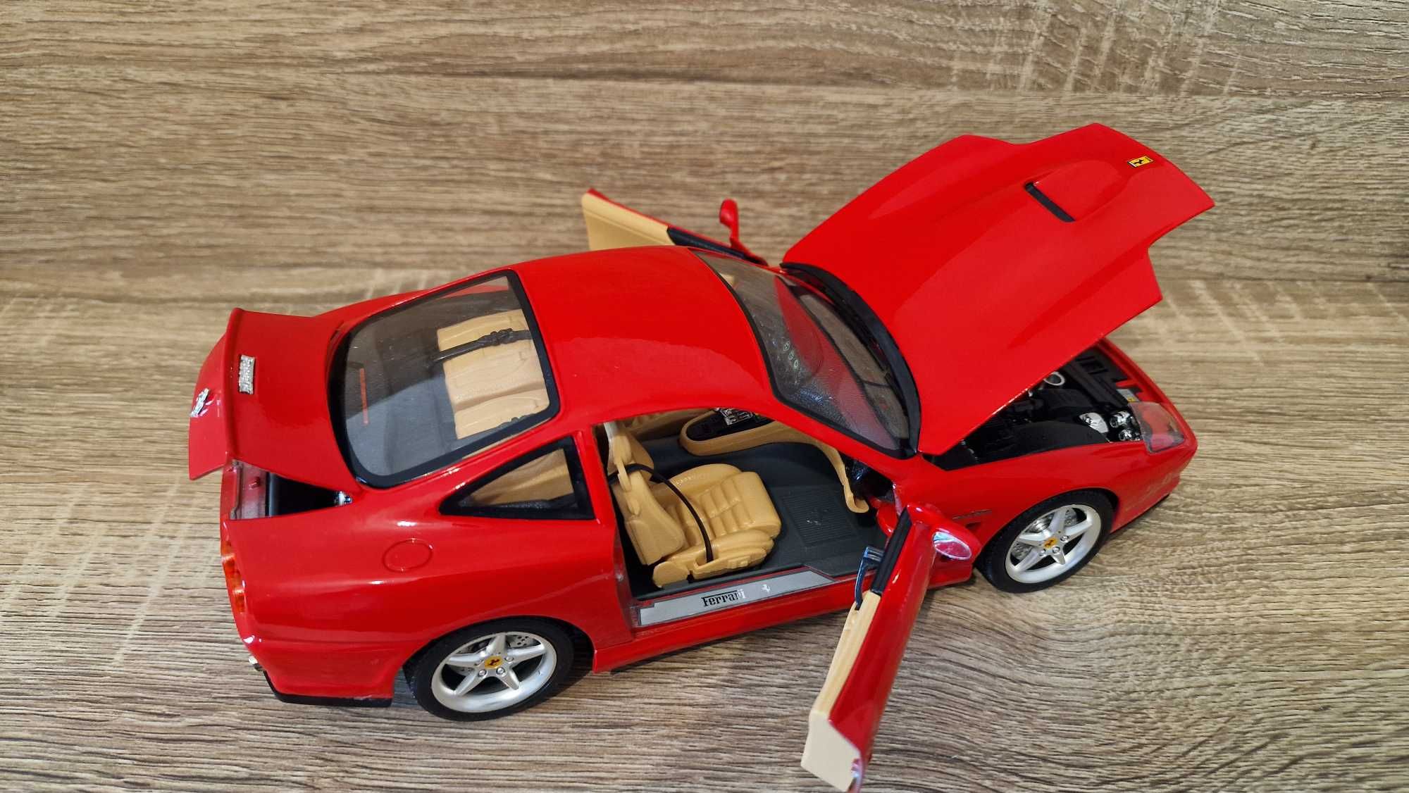 Miniatura Ferrari 550 Maranello«1996« 1:18