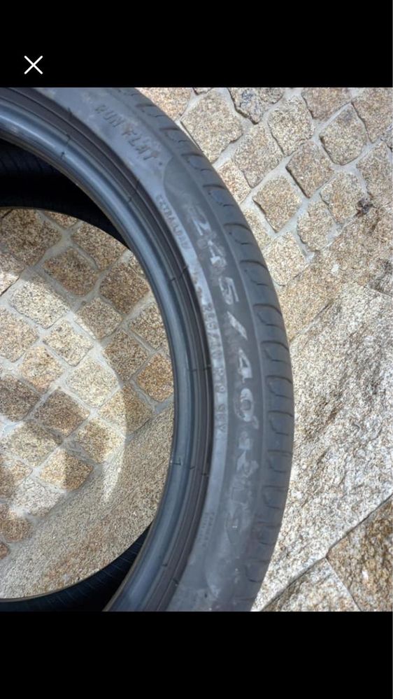 Pneus 245/40 R19