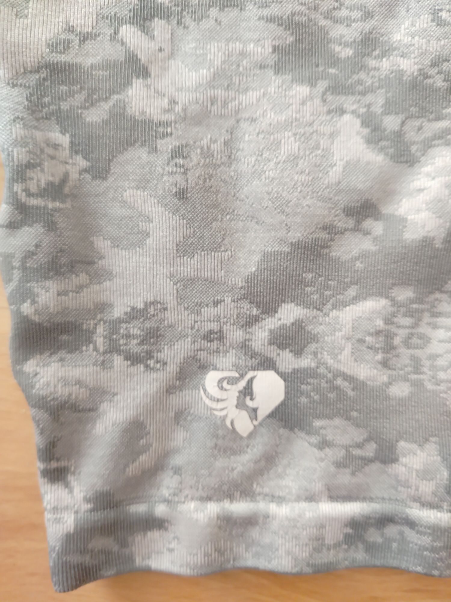 Krótkie nowe leginsy women's best r.XS