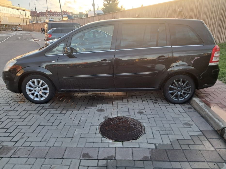 Opel zafira b 1,9
