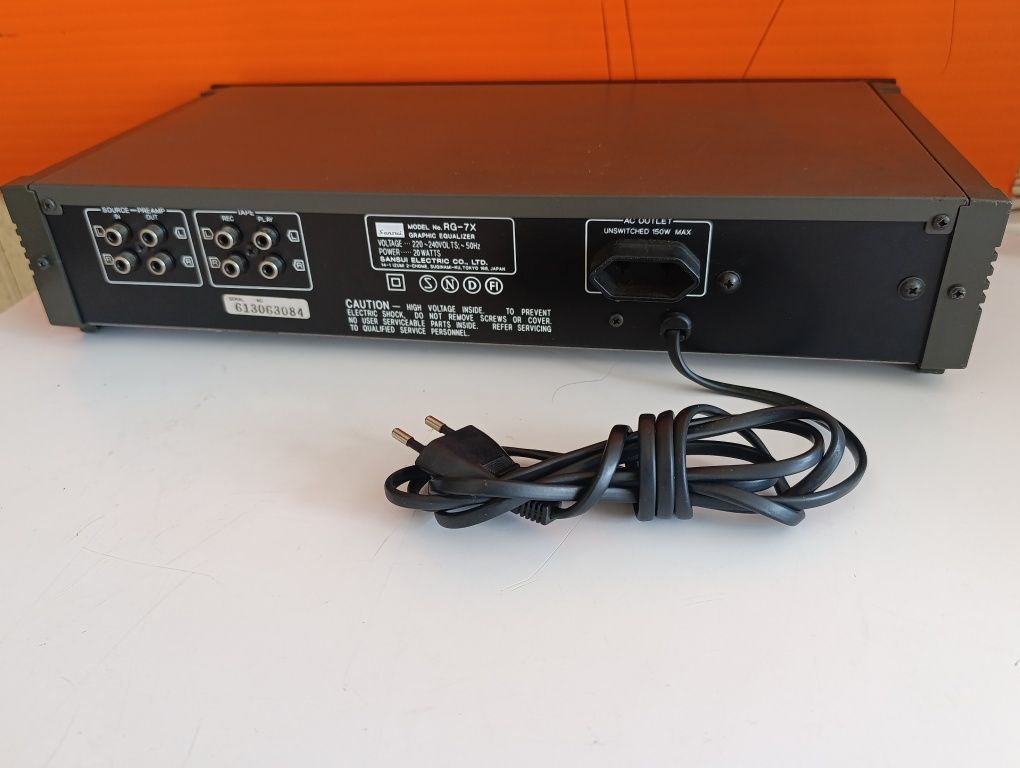 Equalizador SANSUI