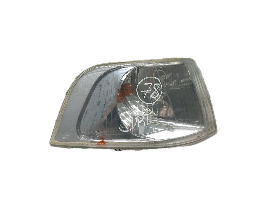 Pisca frente direito VOLVO V40 Combi (VW)