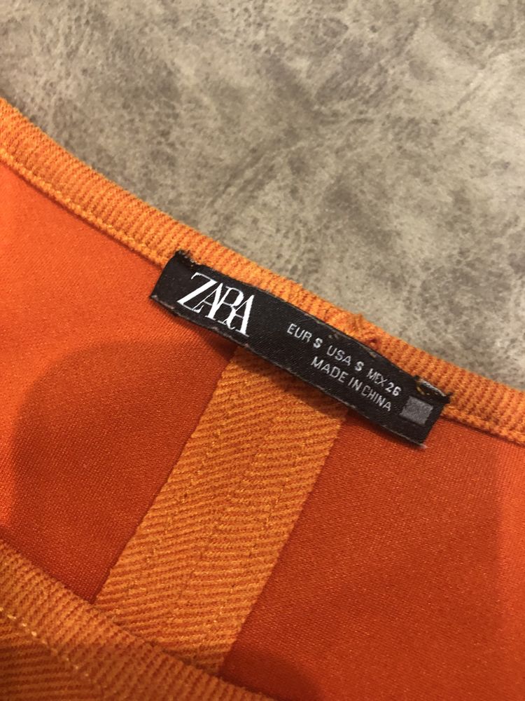 Платье Zara