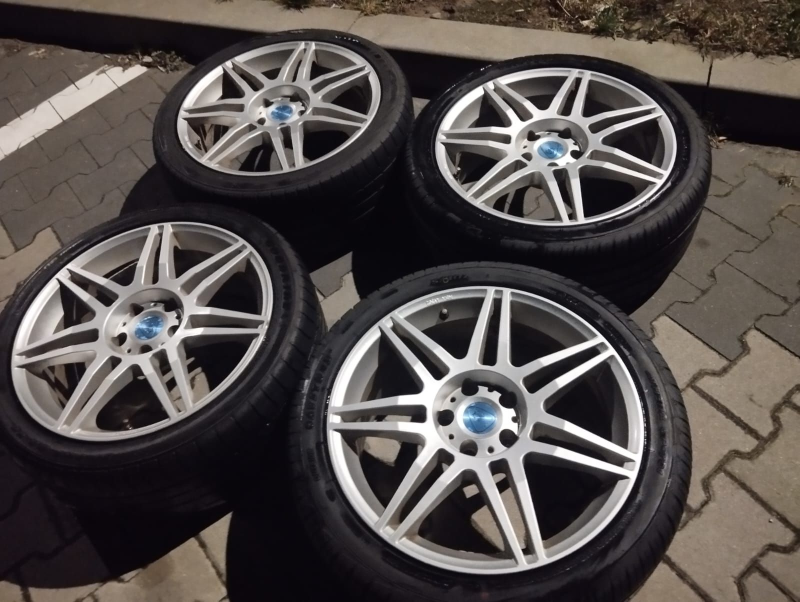 Koła felgi 5x112x18 Audi Volkswagen Skoda Mercedes Seat