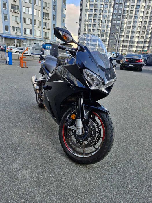 honda vfr800f  rc79 2015