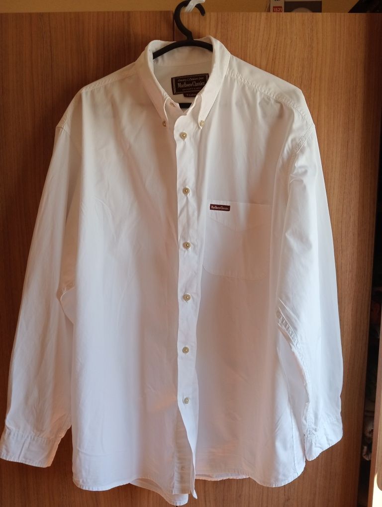 Camisa branca Malboro Classies
