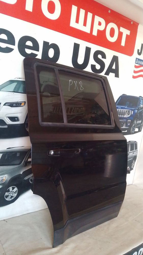(Голі) Двері задні праві Jeep Patriot PX8 5074958AB