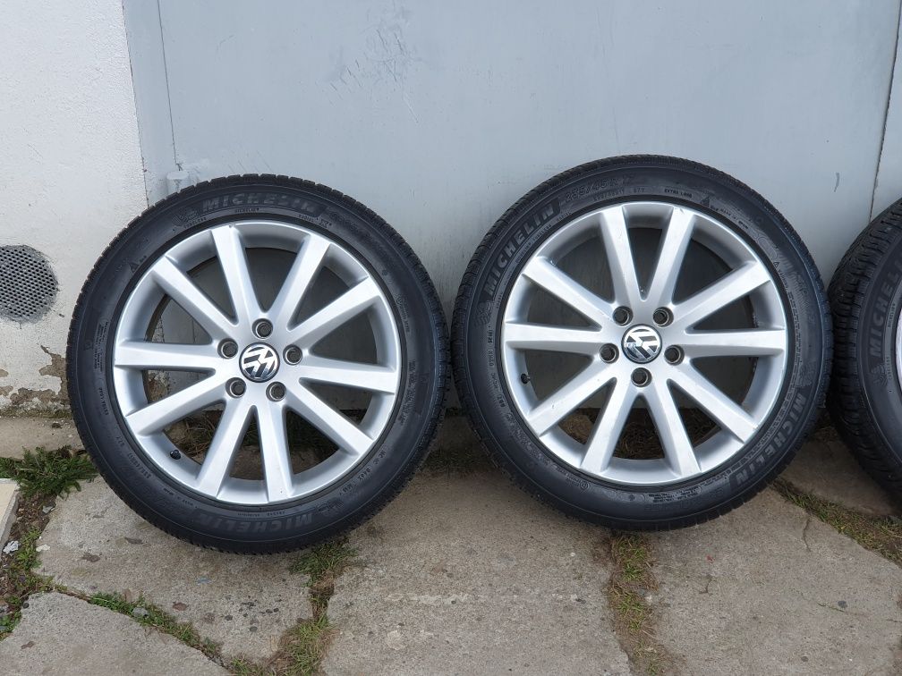 Диски з резиною 235/45R17 Розболт5на112 З Німеччини VW Skoda Audi Seat