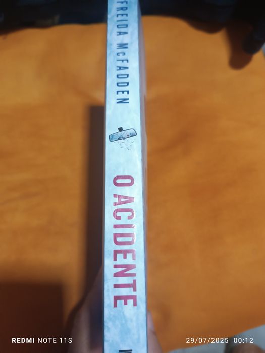 Livro NOVO o ACIDENTE da FREIDA McFADDEN