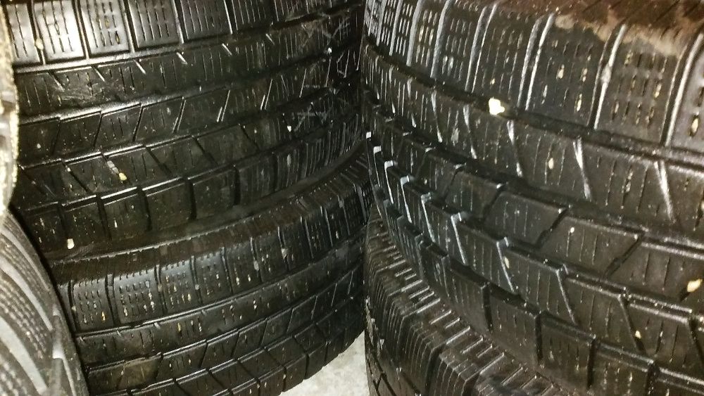 215/60 R16 5x114,3 Hyundai i30 i35 Rav4 Kia Tribute Maverick 4 kola