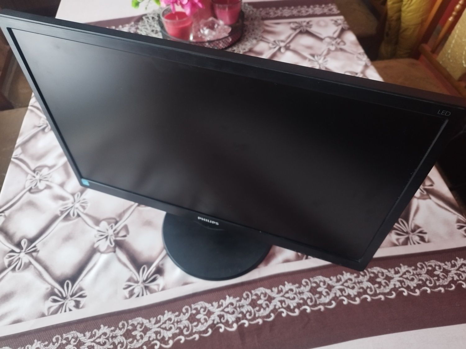 Monitor Philips 223V5L