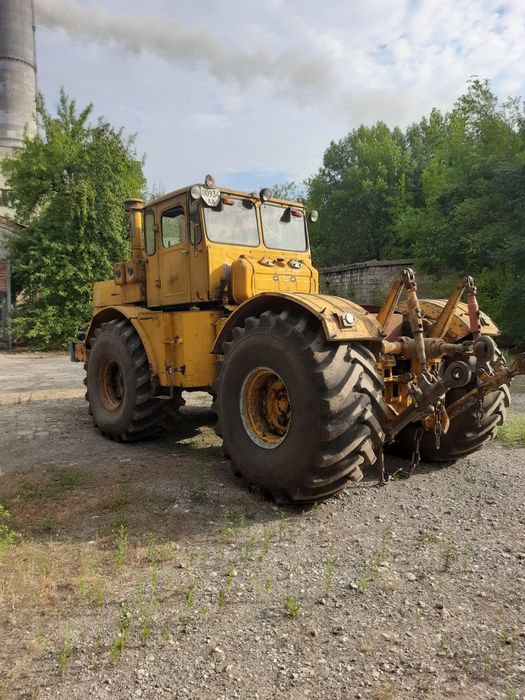 Трактор колісний К-701Р