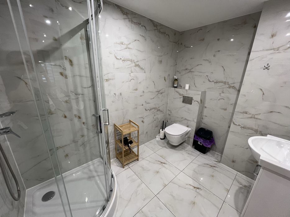 Pokoje wysoki standard dla pracowników, klimatyzacja